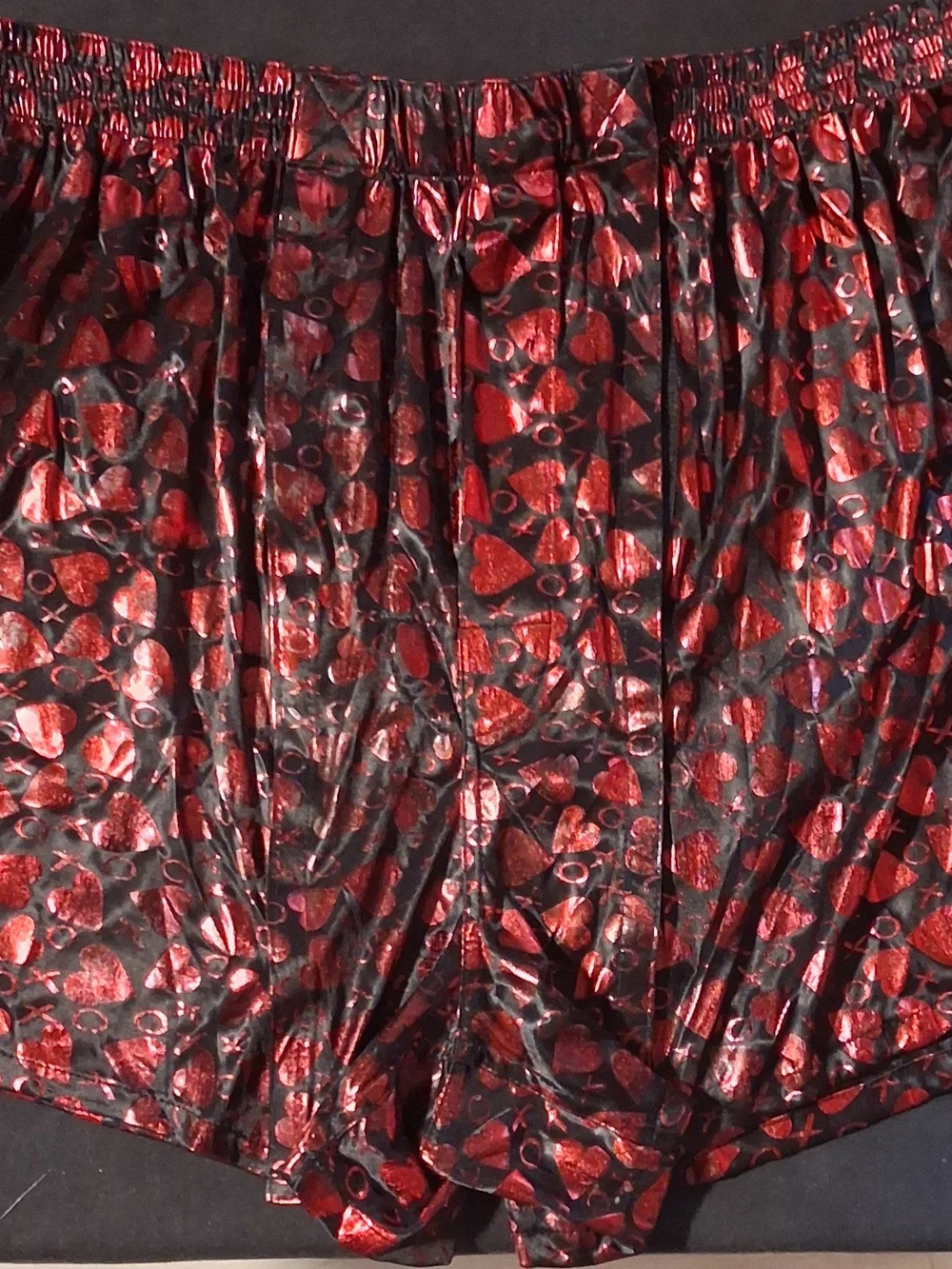 Intimo Tear-A-Way Valintine Black and Red Metallic Boxer Shorts!